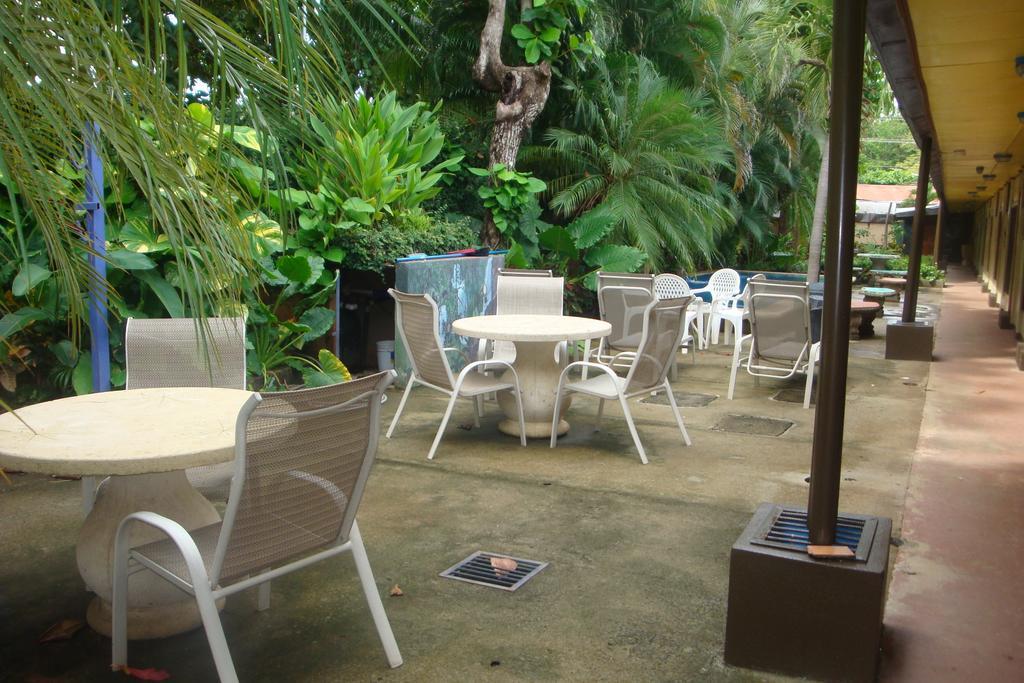 Hotel Savannah Playas del Coco Exteriör bild